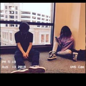 Meet your Posher, Moises